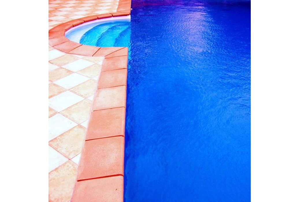 Aqua Couleur Deep Ocean Zwembad Kleurstof | 180ml 5 Aqua Couleur Deep Ocean Zwembad Kleurstof | 180ml - Afbeelding 3