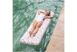 Swim Essentials Roze Panterprint Luxe Luchtbed -Intex Zwembaden Winkel swim essentials roze panterprint luxe luchtbed 2