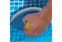 Toucan Pool'Gom Easy Zwembadspons Met Handgreep 10 Toucan Pool'Gom Easy Zwembadspons Met Handgreep -Intex Zwembaden Winkel toucan pool gom easy zwembadspons met handgreep zwembad